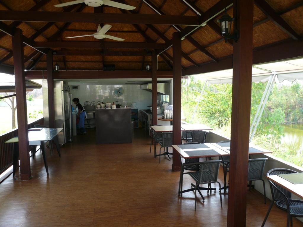 Tai-Pan Resort And Condominium Hua Hin Exterior photo