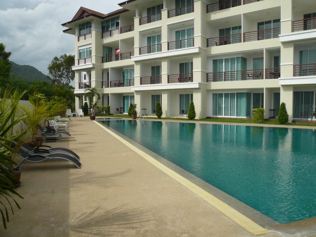 Tai-Pan Resort And Condominium Hua Hin Exterior photo